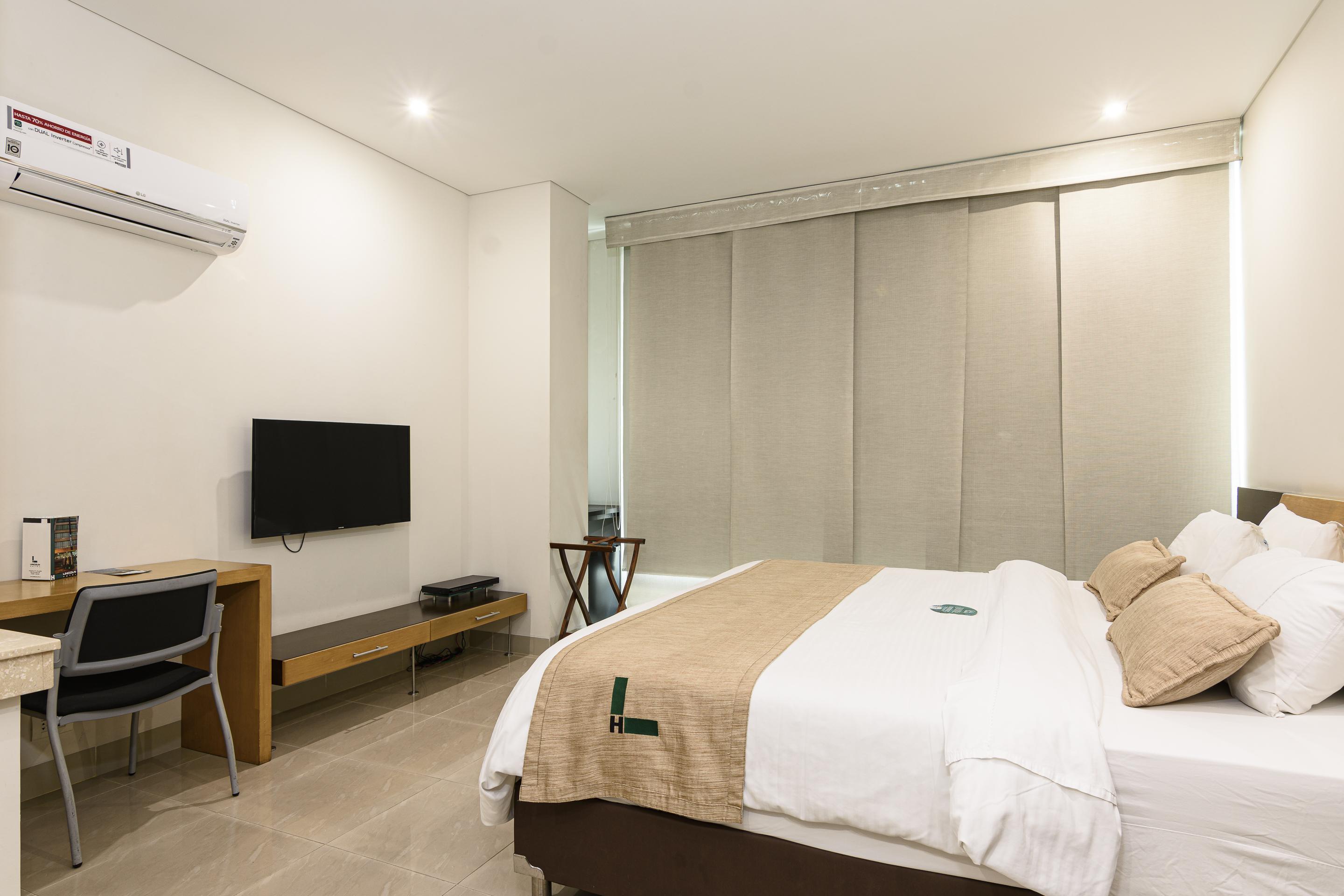 Hotel Lincoln Medellin Exterior photo