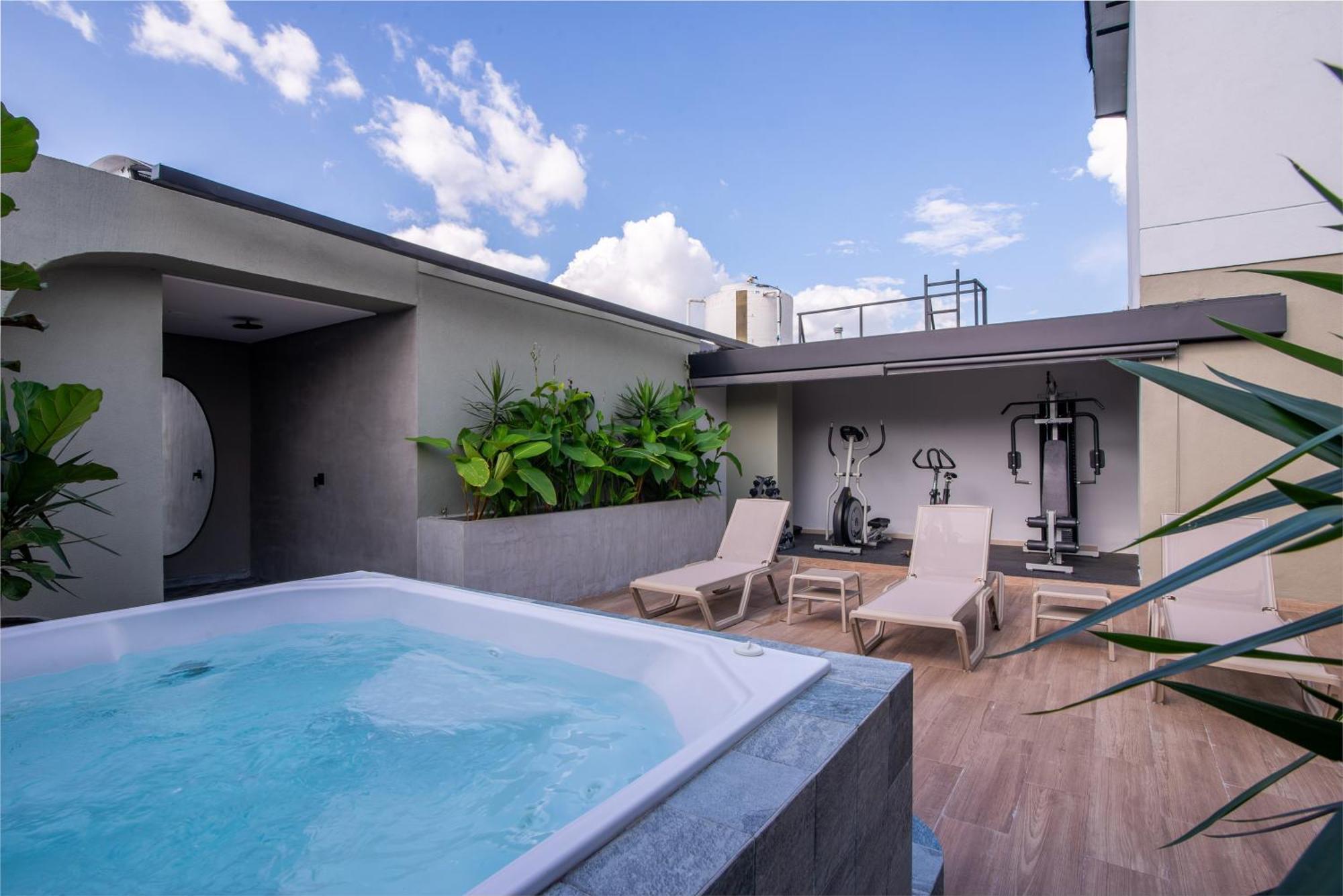 Hotel Lincoln Medellin Exterior photo