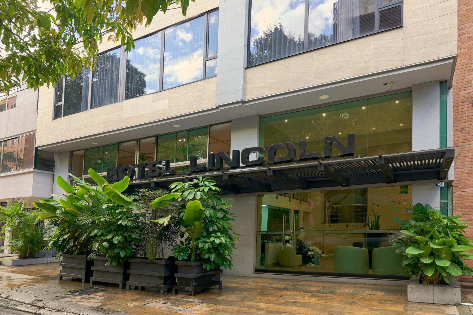 Hotel Lincoln Medellin Exterior photo
