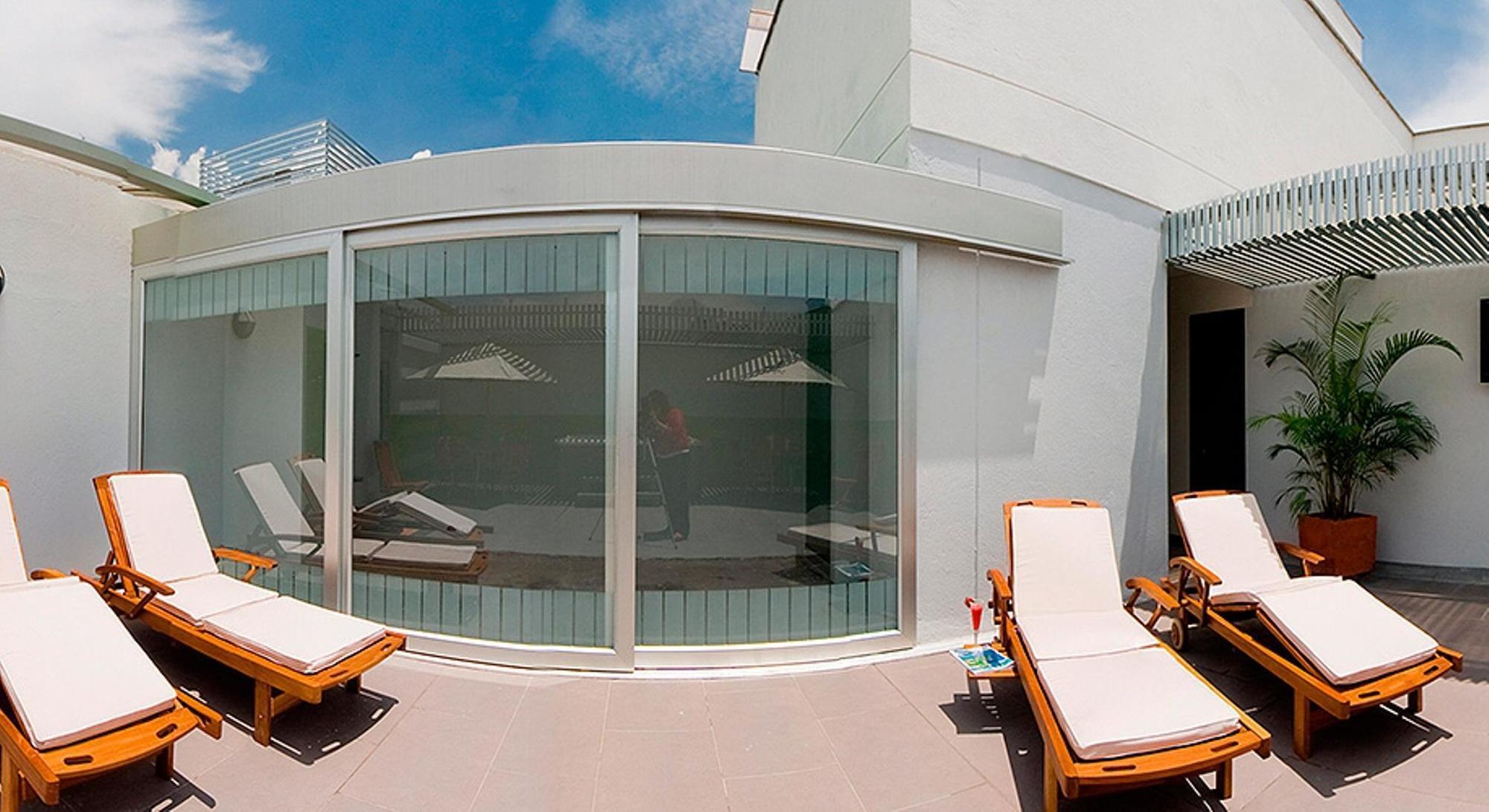Hotel Lincoln Medellin Exterior photo